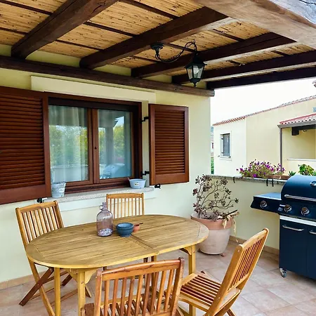 Casa Emy, Apartment Porto Ottiolu