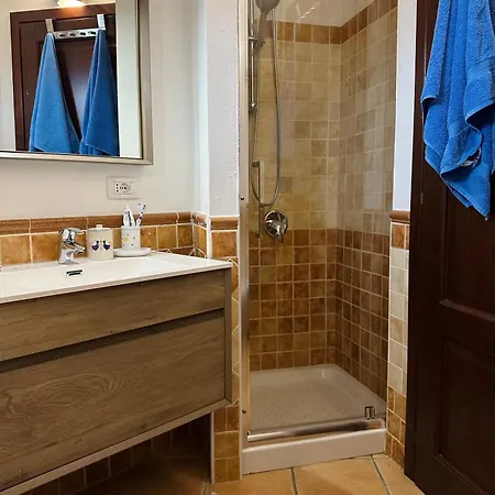Apartment Casa Emy, *